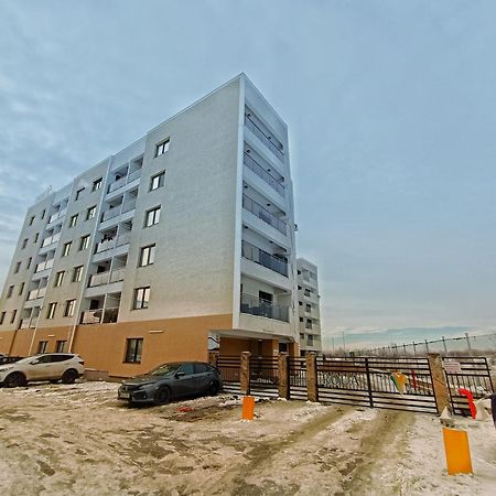 Airport High Class & Parking Apartamento Iasi Exterior foto